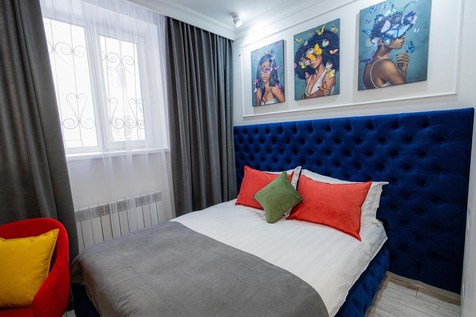 Metelitsa Hotel Karagandy Buitenkant foto